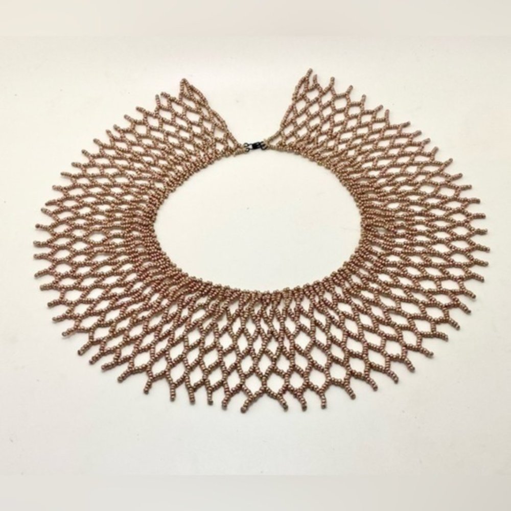 VINTAGE 1940s Scottish Ladies Jabot Highlander Bead Collar Statement